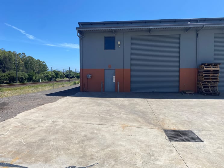 6/3A Edney Lane Spring Hill NSW 2500 - Image 1