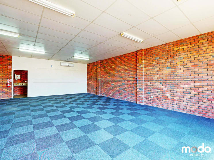 Click to view all images Shop 10/78 Station Street Seymour VIC 3660 - Image 3