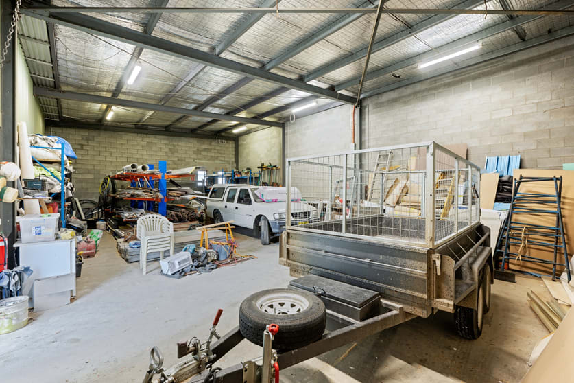 Click to view all images 3/856 Leslie Drive North Albury NSW 2640 - Image 3
