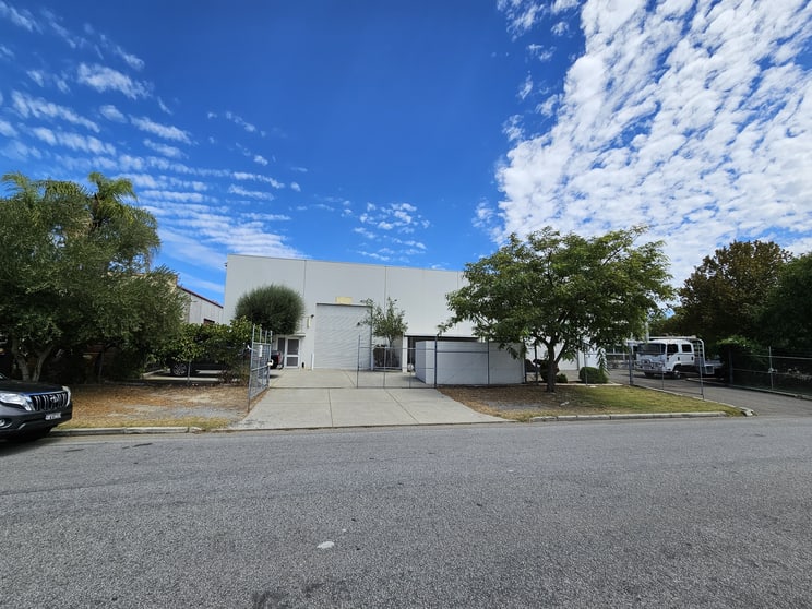 Click to view all images 10B Pavers Circle Malaga WA 6090 - Image 1