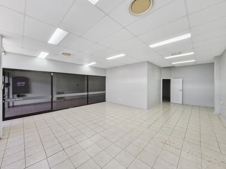 Click to view all images 1/58 Woongarra Street Bundaberg Central QLD 4670 - Image 3