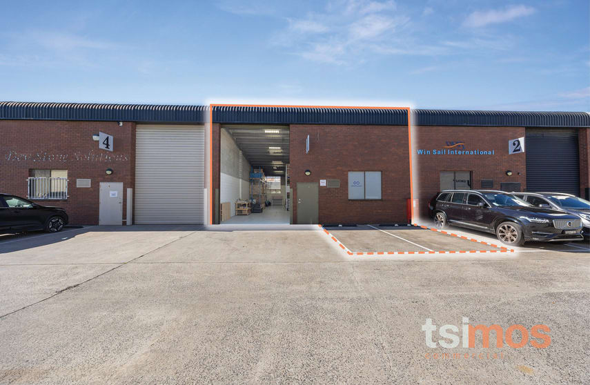 Click to view all images 3/273 - 275 Wickham Road Moorabbin VIC 3189 - Image 1