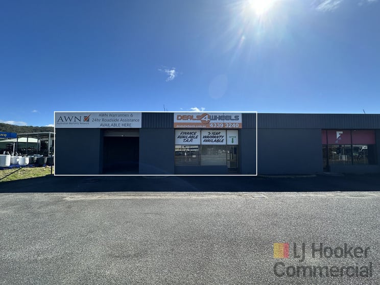 Click to view all images 4/3 Luke Close West Gosford NSW 2250 - Image 2