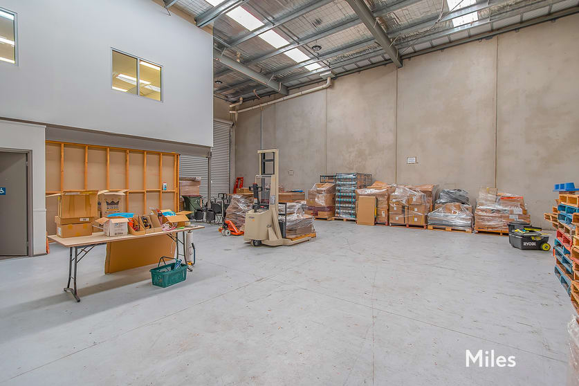 Click to view all images 23/58 Mahoneys Road Thomastown VIC 3074 - Image 3