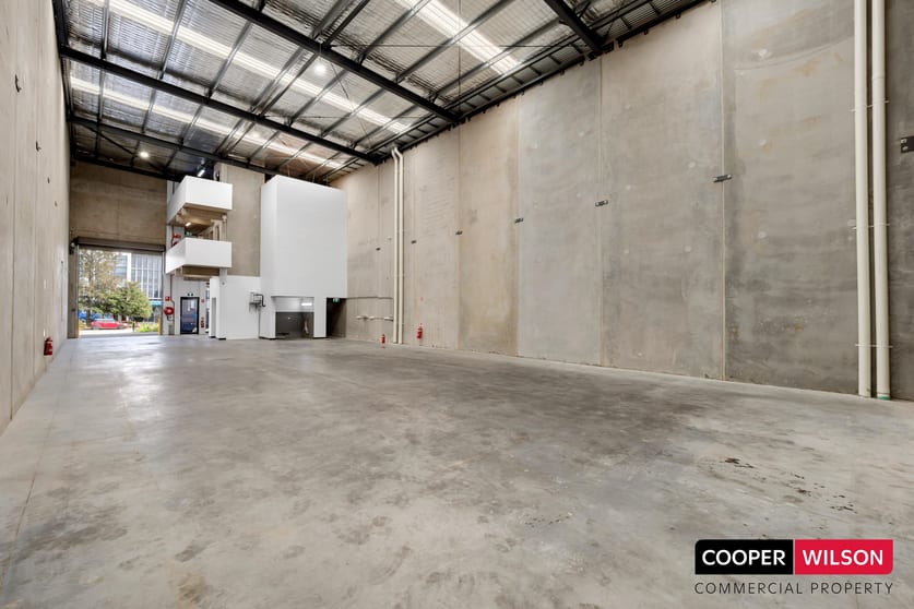Click to view all images 1/11 Wurrook Circuit Caringbah NSW 2229 - Image 3