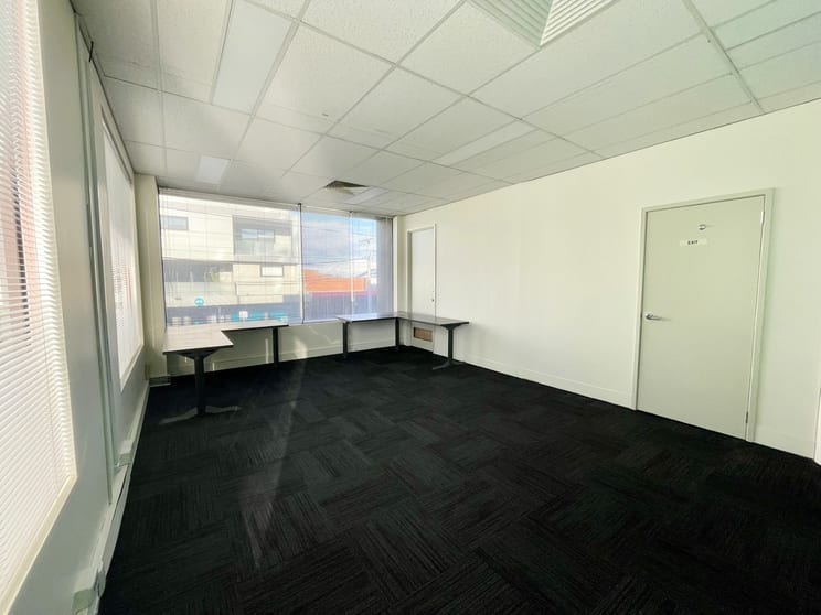 Click to view all images Suite 5/1.05/342 Hawthorn Road Caulfield South VIC 3162 - Image 3