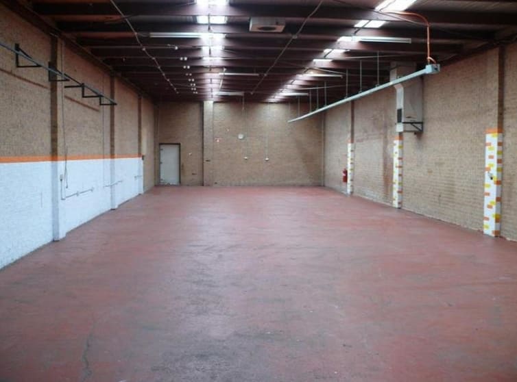 Click to view all images Unit 2/18 Norwich Avenue Thomastown VIC 3074 - Image 3