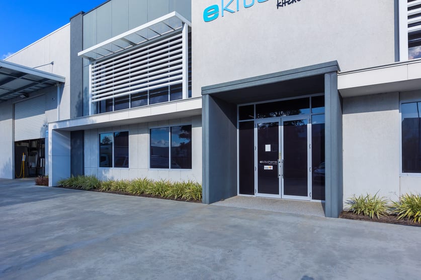 Click to view all images 34 Haydock Street Forrestdale WA 6112 - Image 2