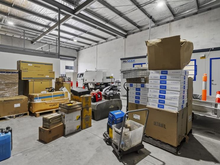 Click to view all images Unit 15/7 Cessna Way Cambridge TAS 7170 - Image 2