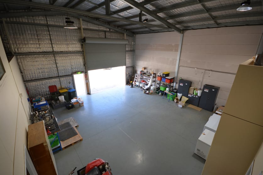Click to view all images Unit 9, 28 Heath Street Lonsdale SA 5160 - Image 2