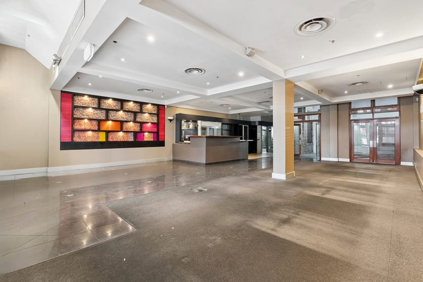 Click to view all images 43/24 West Row City ACT 2601 - Image 3