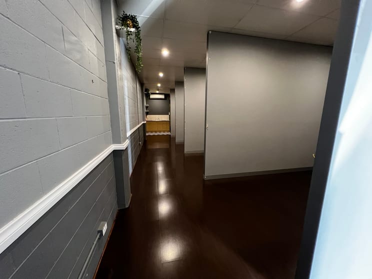 Click to view all images Shop 2/10 Park Road Cheltenham VIC 3192 - Image 3