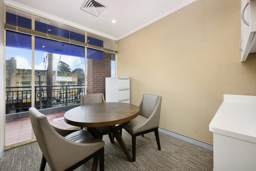 Click to view all images Suite 9/2 Redleaf Avenue Wahroonga NSW 2076 - Image 3