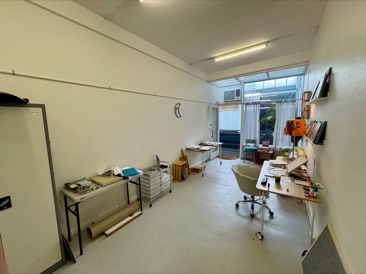 Click to view all images 15/675 Pittwater Road Dee Why NSW 2099 - Image 3