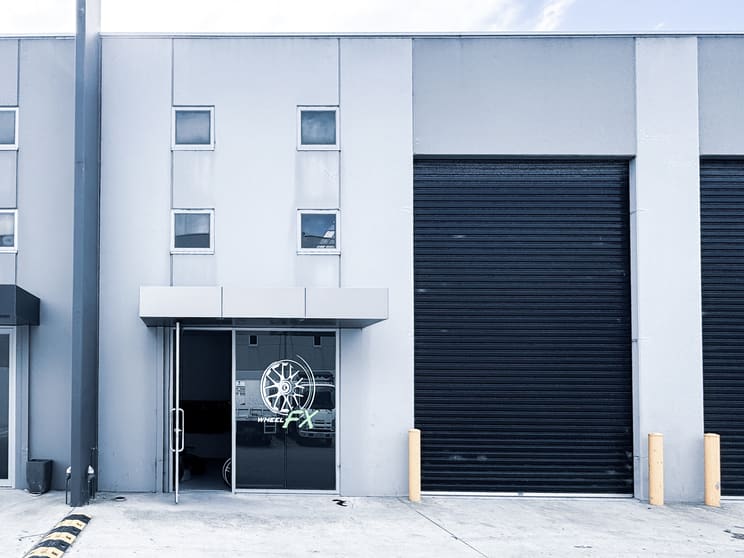 Click to view all images 5 Rays Way Pakenham VIC 3810 - Image 1