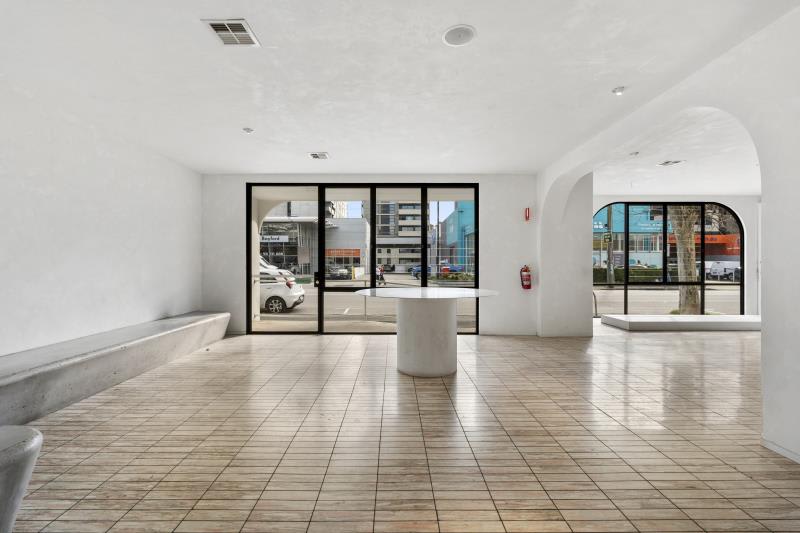 Click to view all images 646 Burwood Road Hawthorn VIC 3122 - Image 3