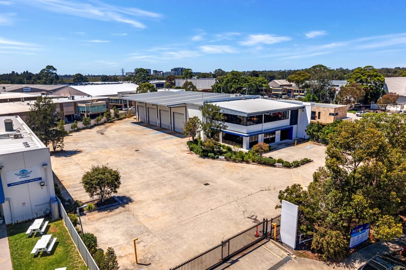 Click to view all images 21-23 Wurrook Circuit Caringbah NSW 2229 - Image 2