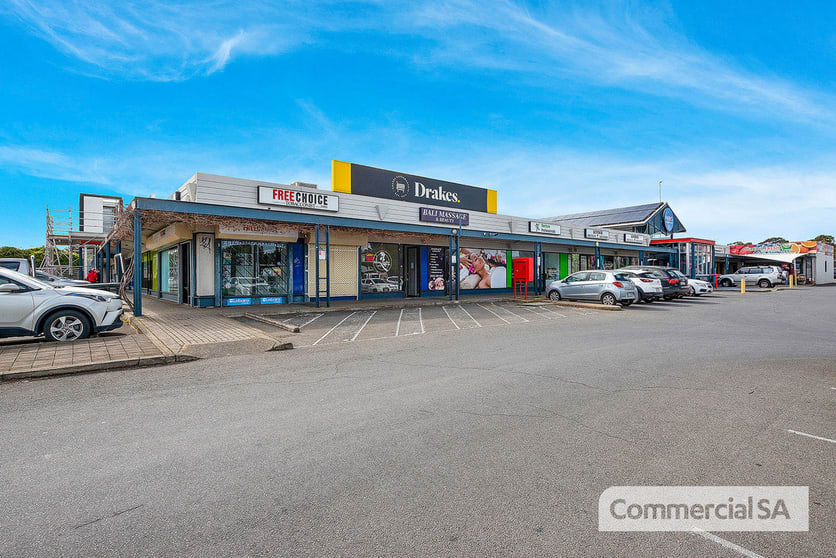 Click to view all images Shop 13, 110 Parks Shopping Centre, Yorktown Road Elizabeth Park SA 5113 - Image 3