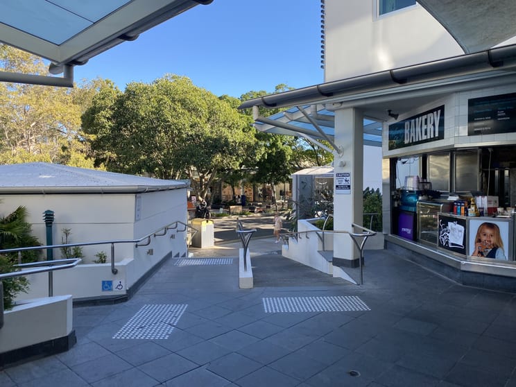 Click to view all images 10/49 Hastings Street Noosa Heads QLD 4567 - Image 3