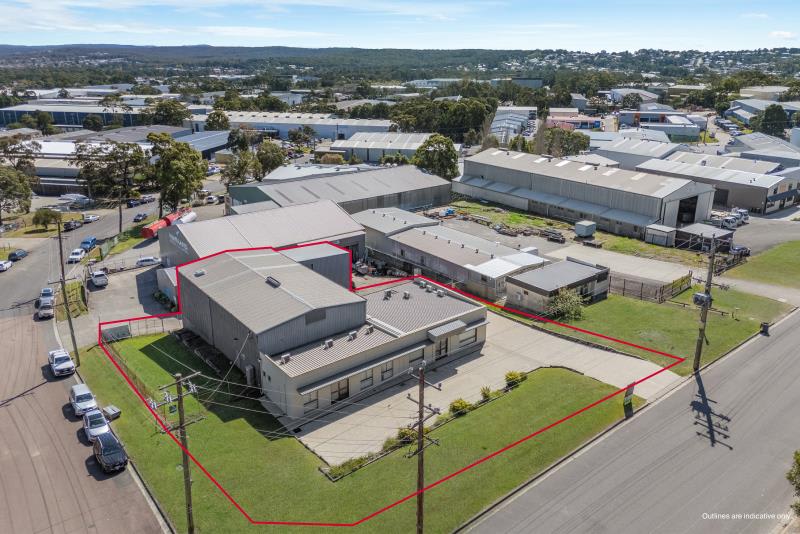 Click to view all images 28 Mitchell Road Cardiff NSW 2285 - Image 2