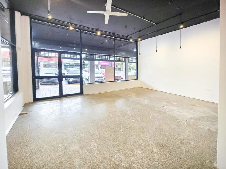 Shop 3 & 4/78 York Street East Gosford NSW 2250 - Image 3