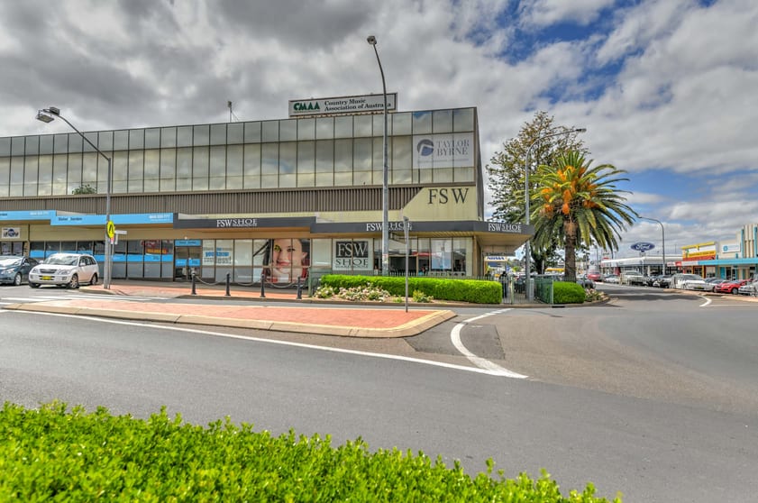 Click to view all images Suite 12 & 13/454-456 Peel Street Tamworth NSW 2340 - Image 2