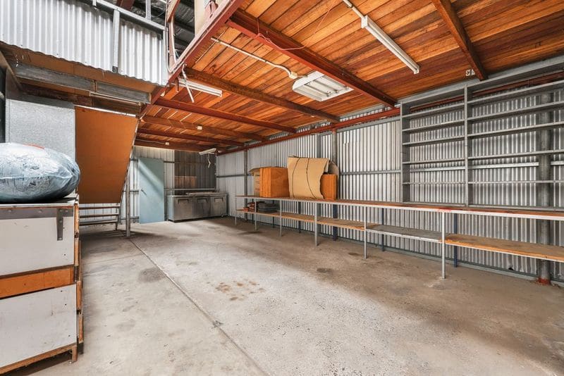 Click to view all images 1/10 Avro St Taminda NSW 2340 - Image 2