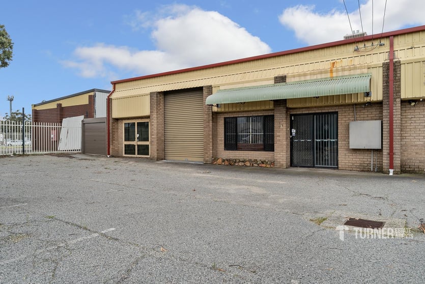 1/10 Hendon Way Kelmscott WA 6111 - Image 2