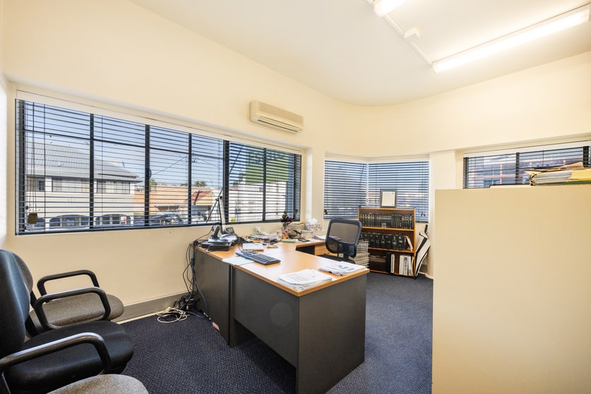 Click to view all images 94 Fitzroy Street Grafton NSW 2460 - Image 3