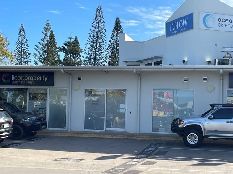 2/3 Kawana Island Boulevard Warana QLD 4575 - Image 1
