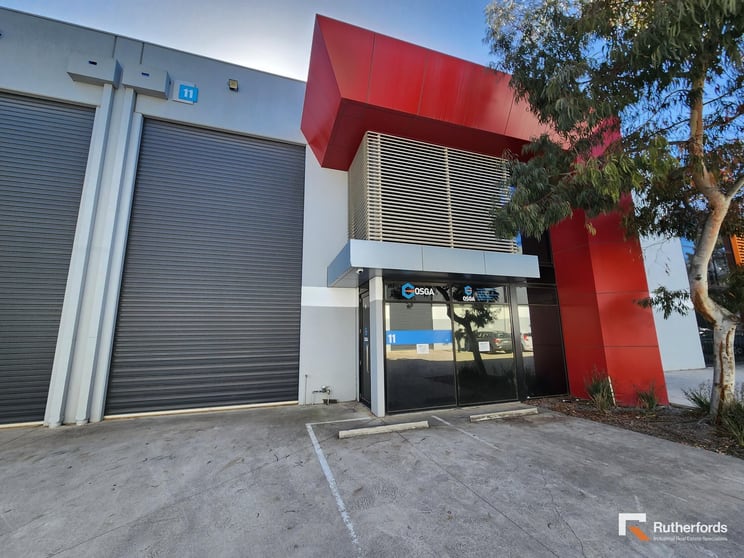 Click to view all images 11/7-9 Dalton Road Thomastown VIC 3074 - Image 3