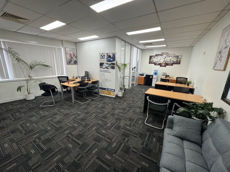 Click to view all images 2/106 Foster Street Dandenong VIC 3175 - Image 3