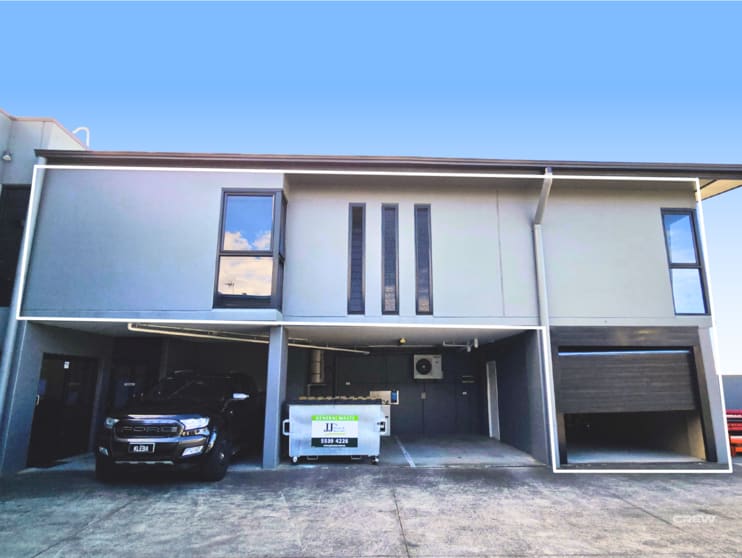 3/27 Sinclair Street Arundel QLD 4214 - Image 2