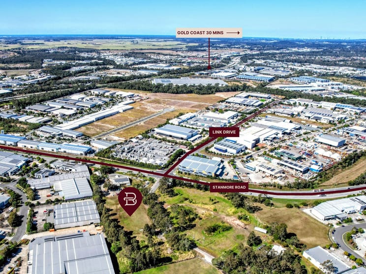 Click to view all images 4 Turner Avenue Yatala QLD 4207 - Image 1