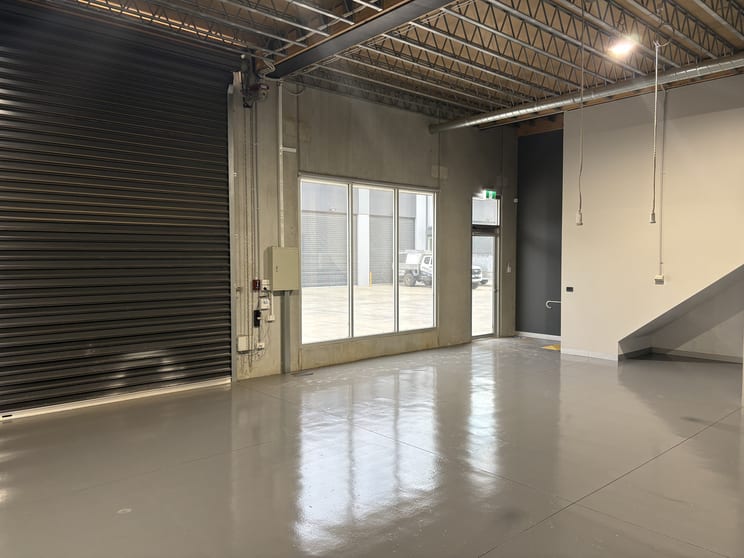 8/28-36 Japaddy Street Mordialloc VIC 3195 - Image 3