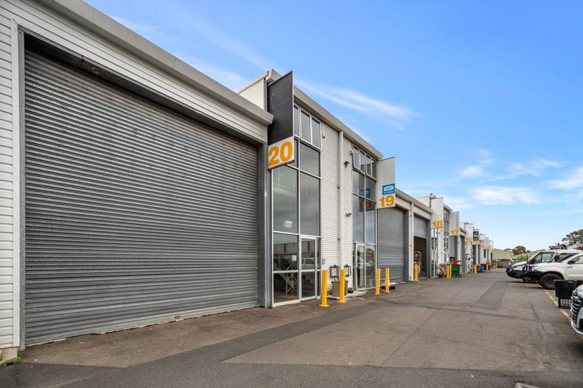 Click to view all images Unit 20 30-32 Beaconsfield Street Alexandria NSW 2015 - Image 1