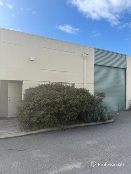 Click to view all images 2/14 Midas Road Malaga WA 6090 - Image 1