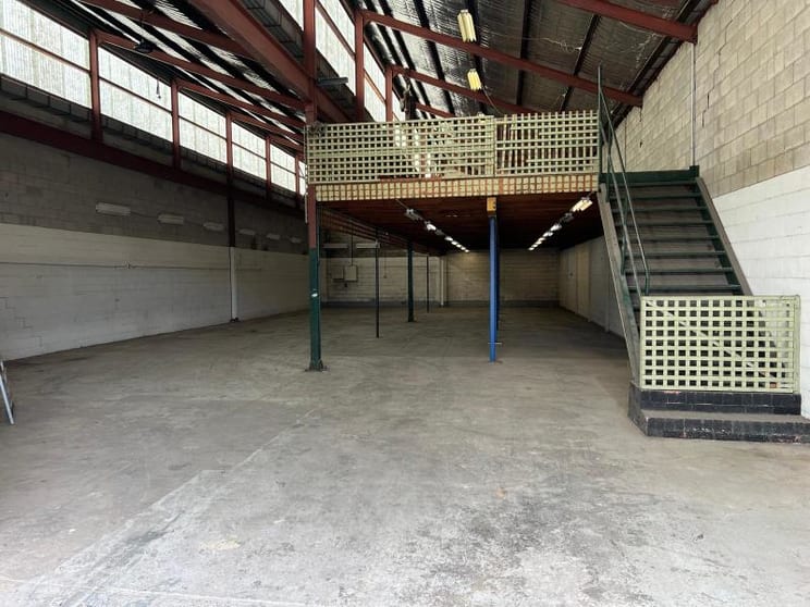 Click to view all images Unit 3/114 Station Road Seven Hills NSW 2147 - Image 3