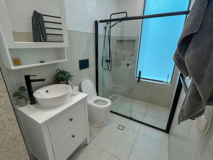 Click to view all images 3/79 Brisbane Road Mooloolaba QLD 4557 - Image 3
