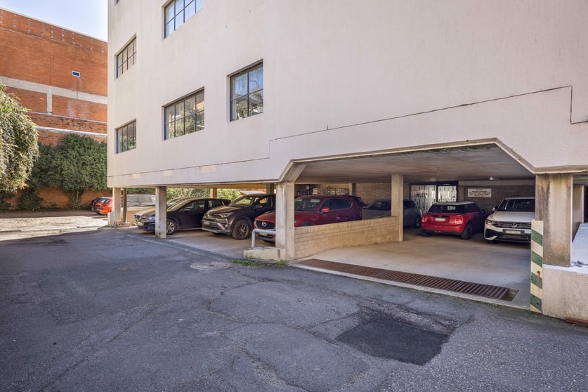 Click to view all images Level 3 169 King Street Newcastle NSW 2300 - Image 3