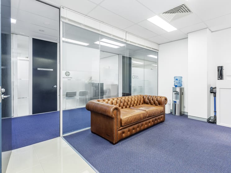 Click to view all images 13/11-13 Brookhollow Avenue Norwest NSW 2153 - Image 3