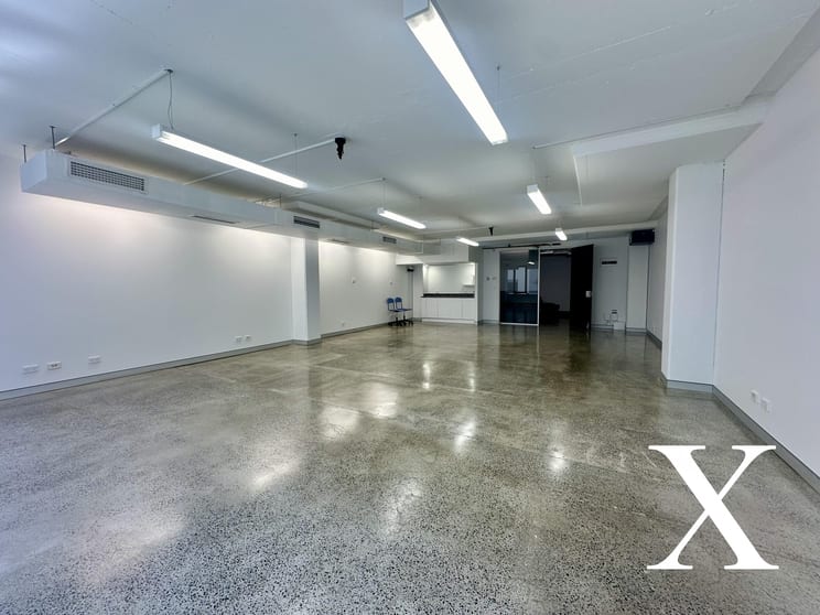 Click to view all images 5/35 Buckingham Street Surry Hills NSW 2010 - Image 3