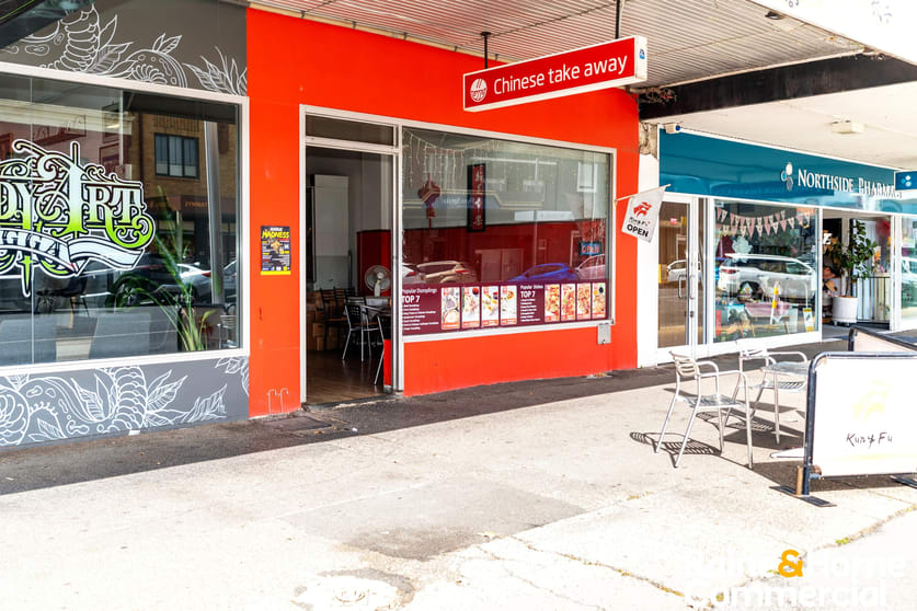 Click to view all images 10 Gurwood Street Wagga Wagga NSW 2650 - Image 3
