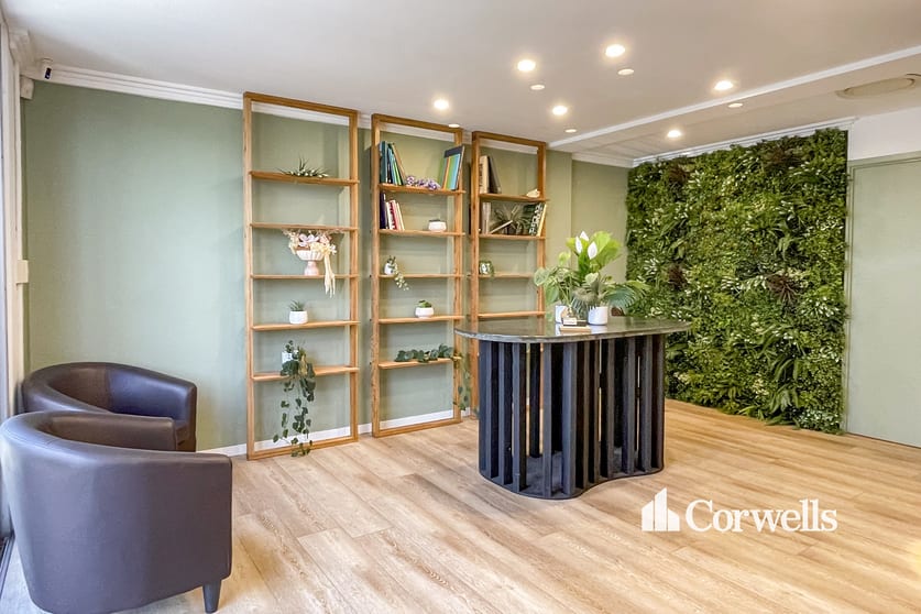 Click to view all images 6/32 Junction Road Burleigh Heads QLD 4220 - Image 2