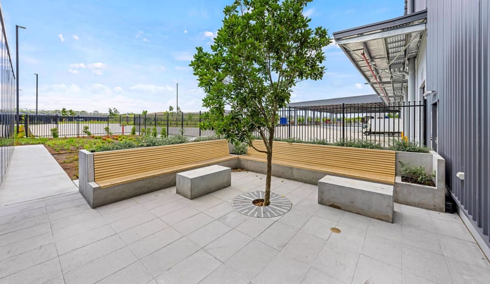 Click to view all images 2 Fairway Street Stapylton QLD 4207 - Image 3