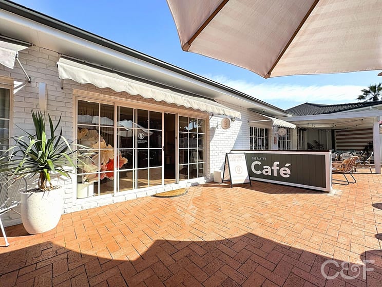 Click to view all images The Quarters, Ste 5C/960-966 The Entrance Road Forresters Beach NSW 2260 - Image 1