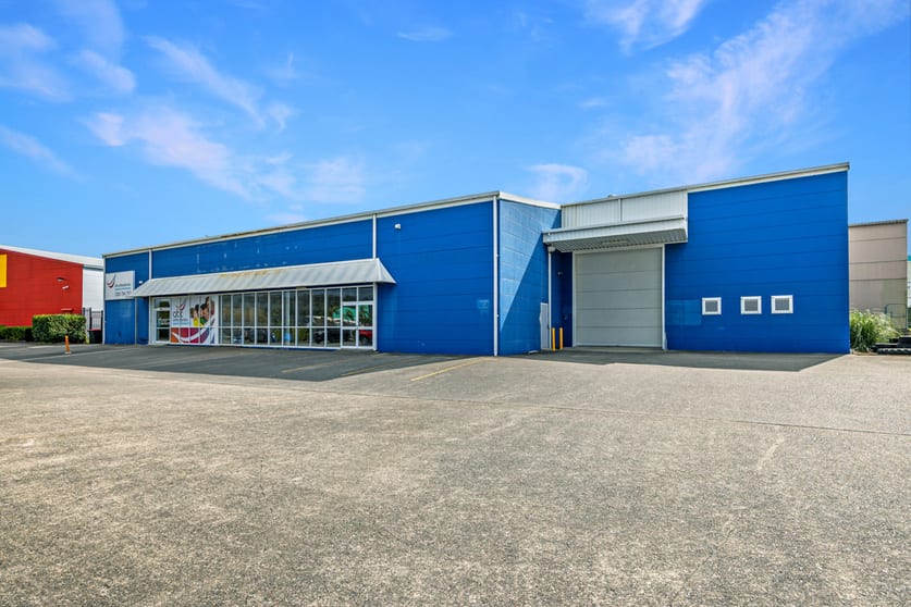 Click to view all images Suite 2 & 3/387 Hillsborough Road Warners Bay NSW 2282 - Image 3