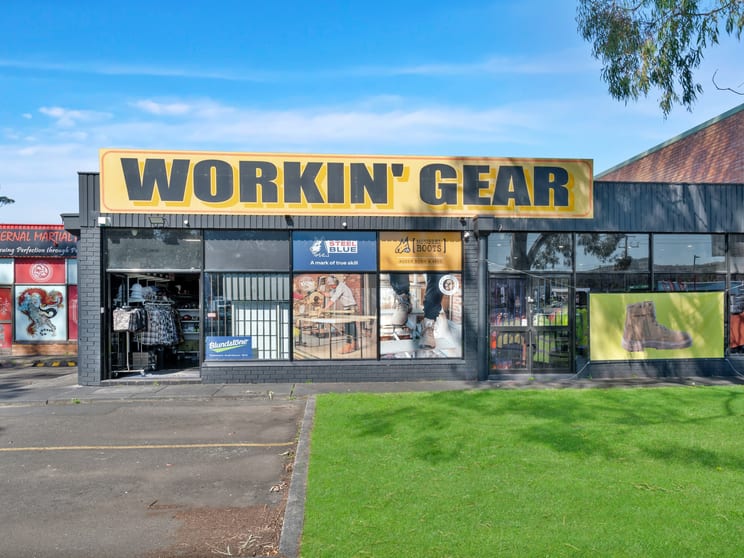 Click to view all images Shop 3 & 4/4 Brooks Avenue Wyoming NSW 2250 - Image 1