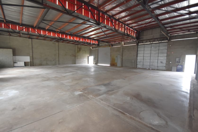 Click to view all images B5/626 Dallinger Road Lavington NSW 2641 - Image 3