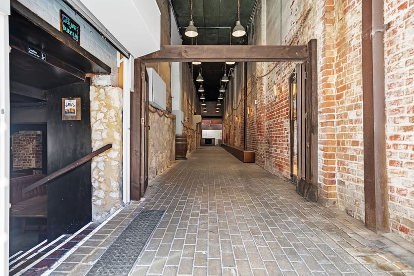 Click to view all images GF/1 Pakenham Street Fremantle WA 6160 - Image 3